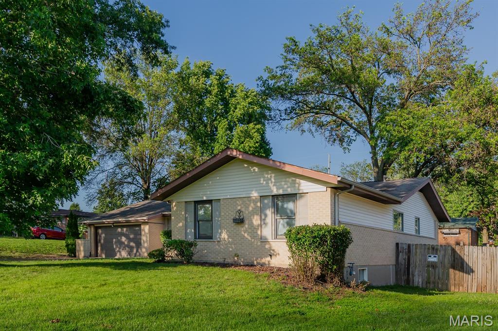 14070 Invicta Drive