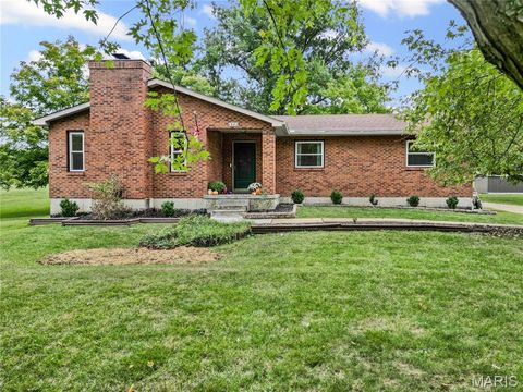 Photo of 1382 Spring Drive, Herculaneum, MO 63048 (MLS # 25069487)