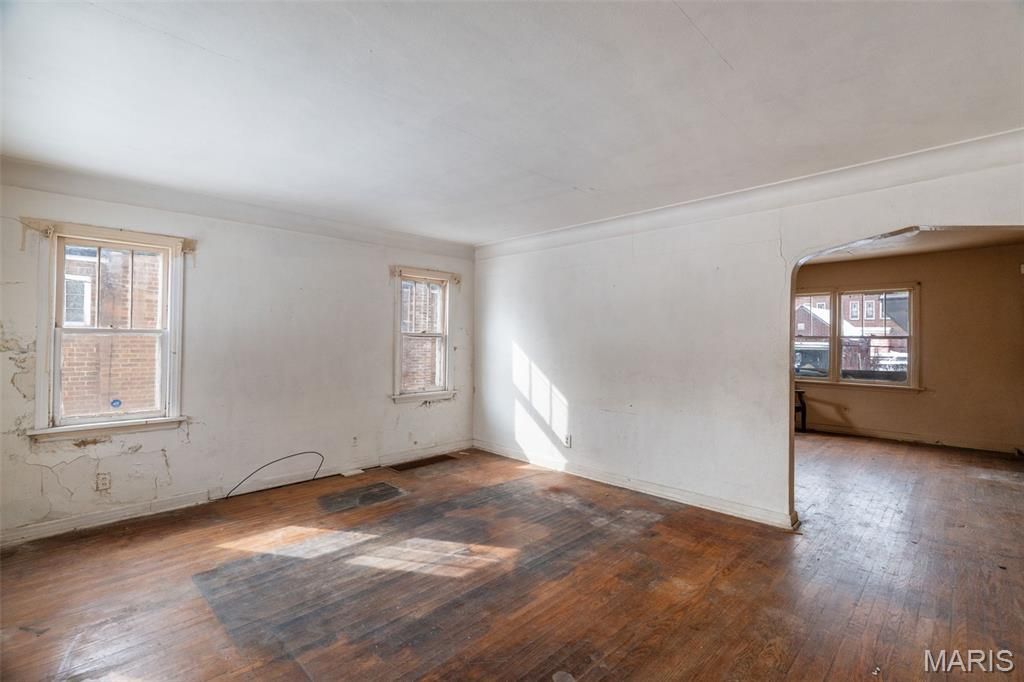 Photo of 5303 Hodiamont Avenue, St Louis, MO 63136 (MLS # 26029144)