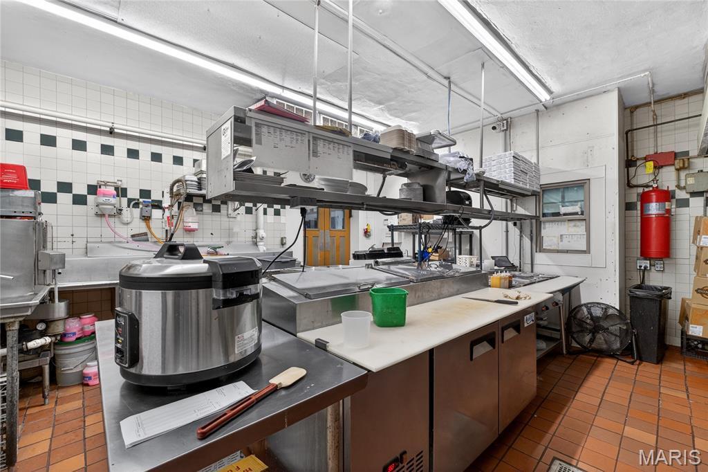 Gravois City Limits Park - Commercial Sale