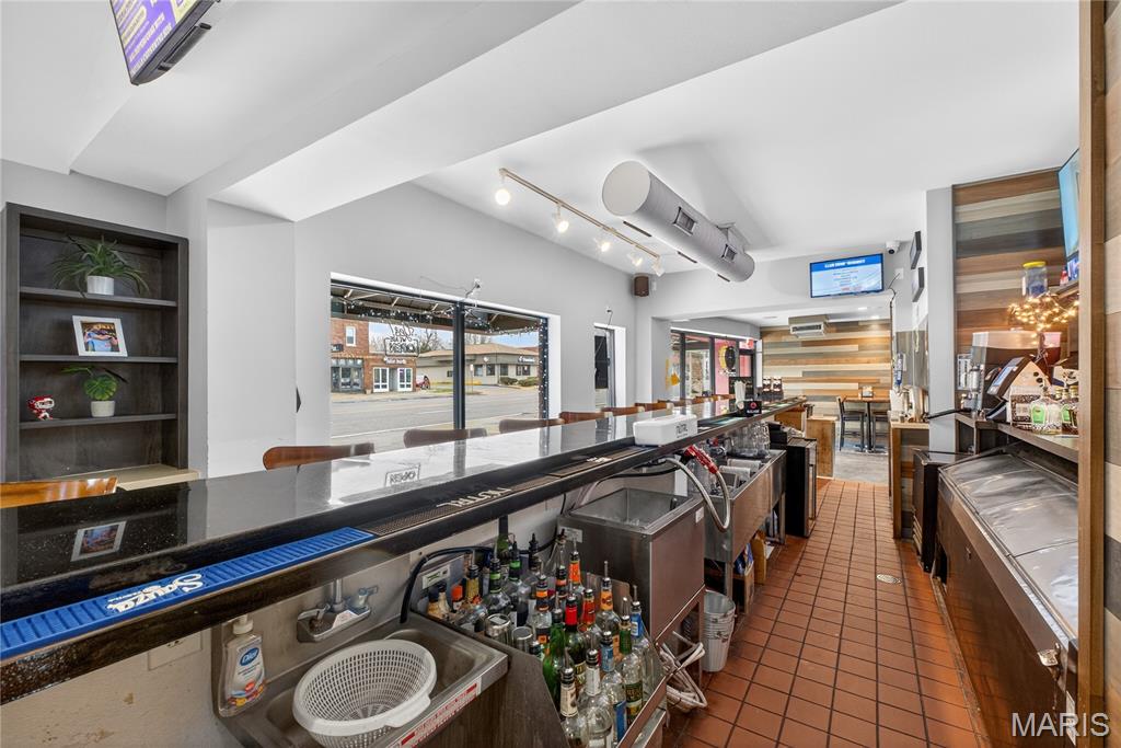 Gravois City Limits Park - Commercial Sale