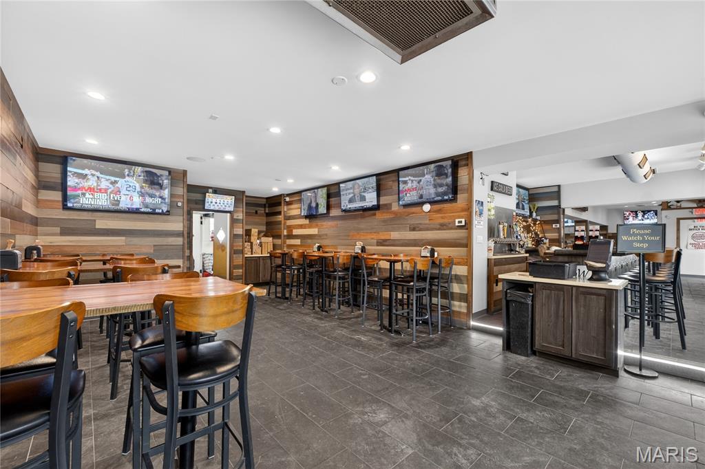 Gravois City Limits Park - Commercial Sale