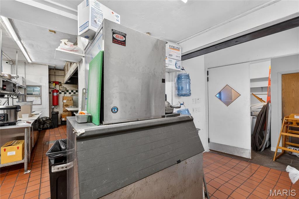 Gravois City Limits Park - Commercial Sale