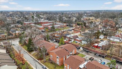 Tiny photo for 522 Nirk Avenue #I, Kirkwood, MO 63122 (MLS # 26004553)