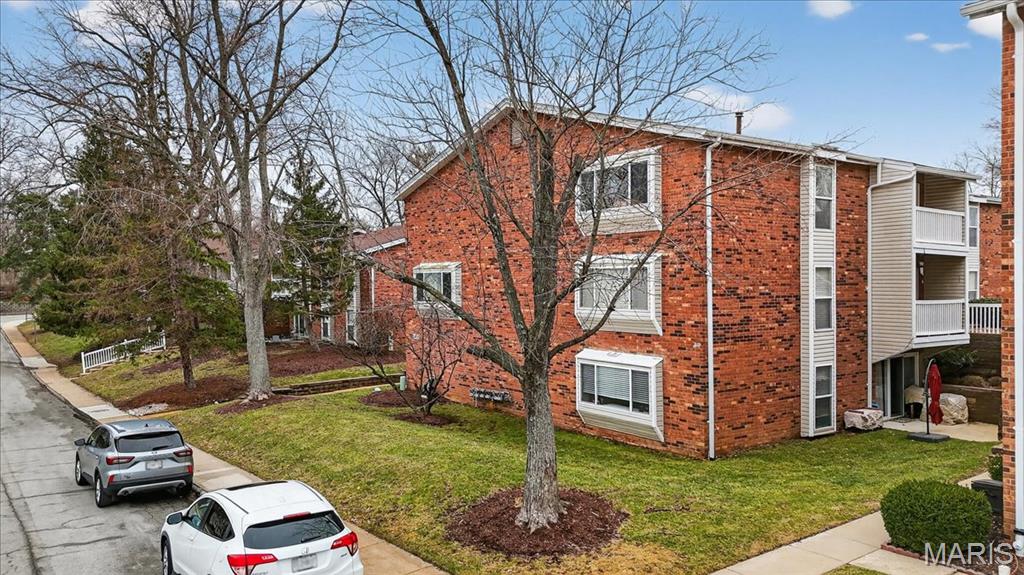 Geyer Place Condo - Residential