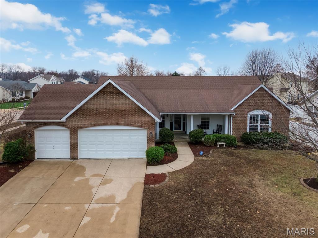 Stable Ridge Manor - Residential