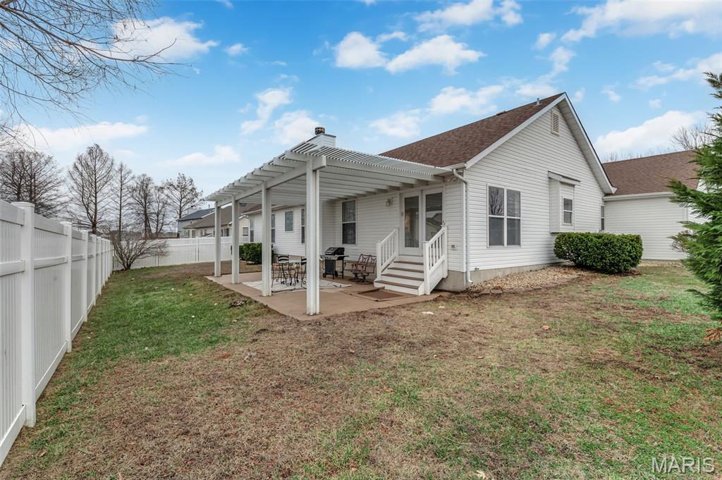 Stable Ridge Manor - Residential