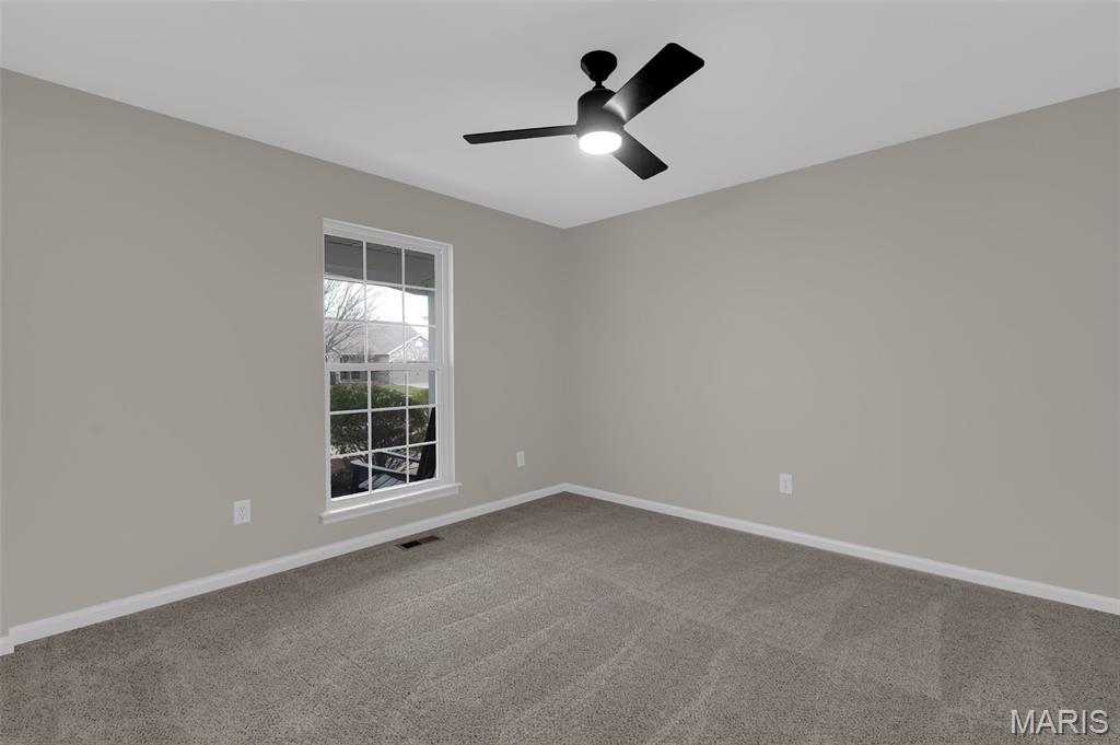 Stable Ridge Manor - Residential