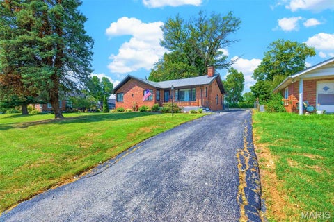 Tiny photo for 2023 Westbrook Lane, Overland, MO 63114 (MLS # 26058454)