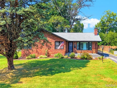 Tiny photo for 2023 Westbrook Lane, Overland, MO 63114 (MLS # 26058454)