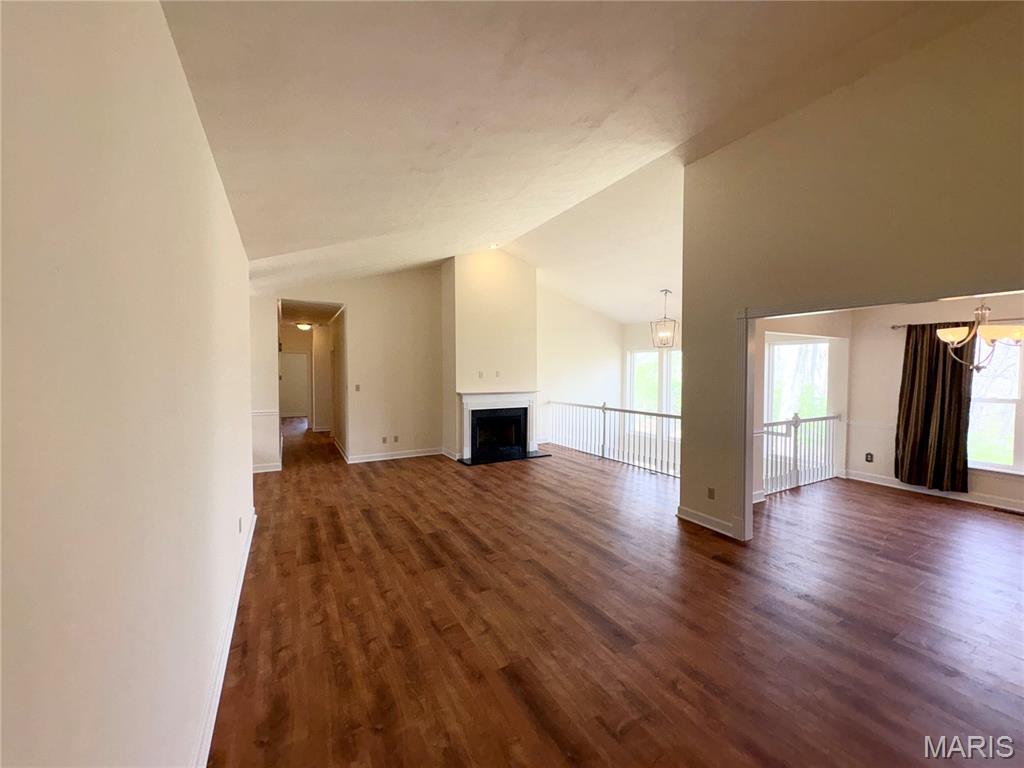 Turnberry Place II - Residential