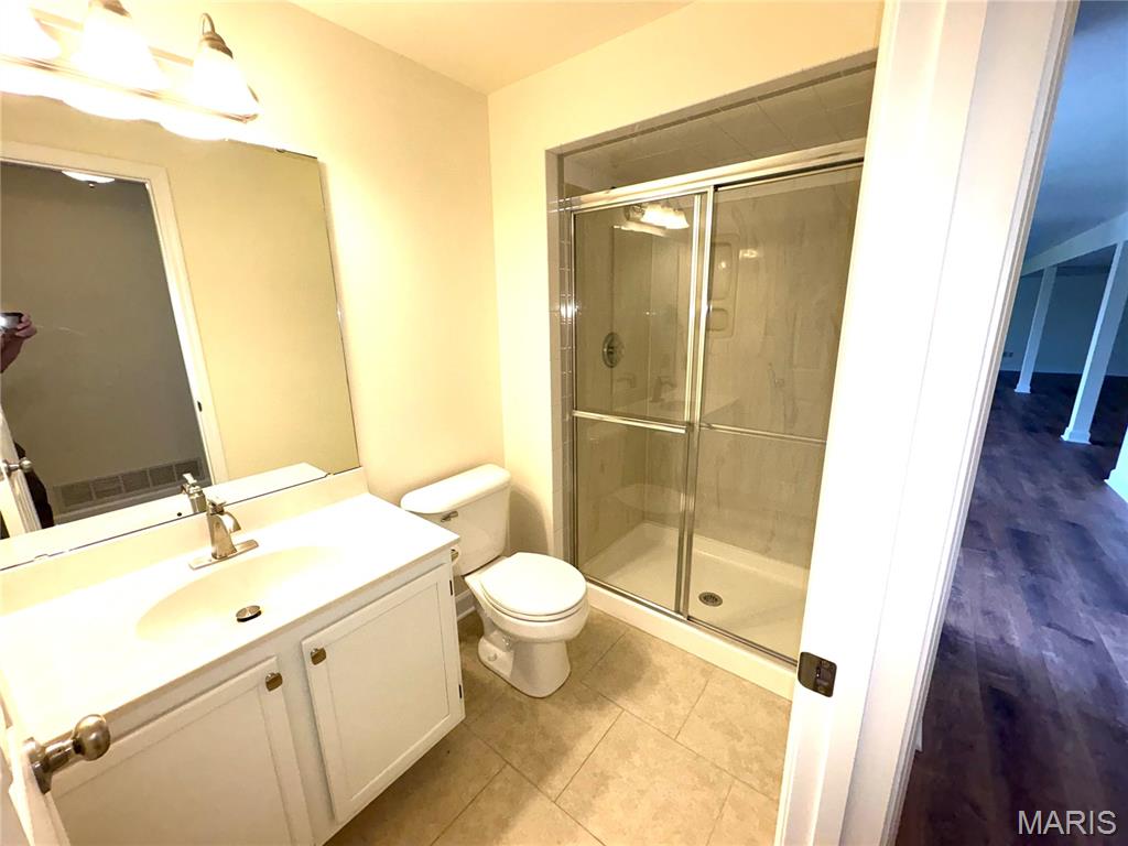 Turnberry Place II - Residential