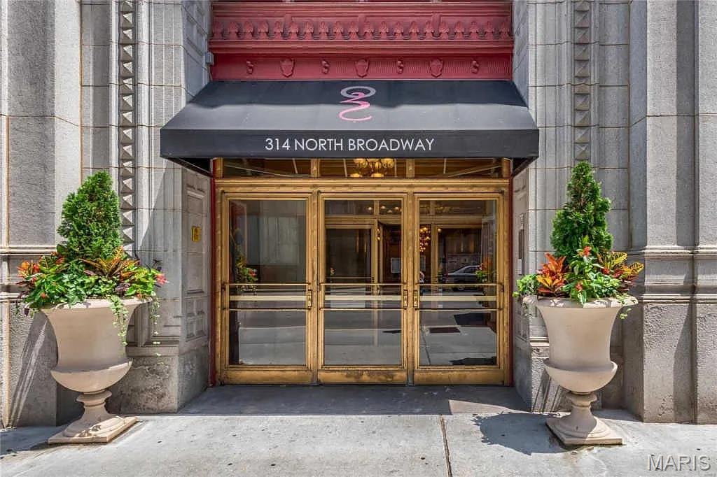 North St Louis Add - Residential Lease