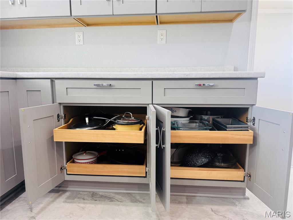 Dawsons W Side - Residential