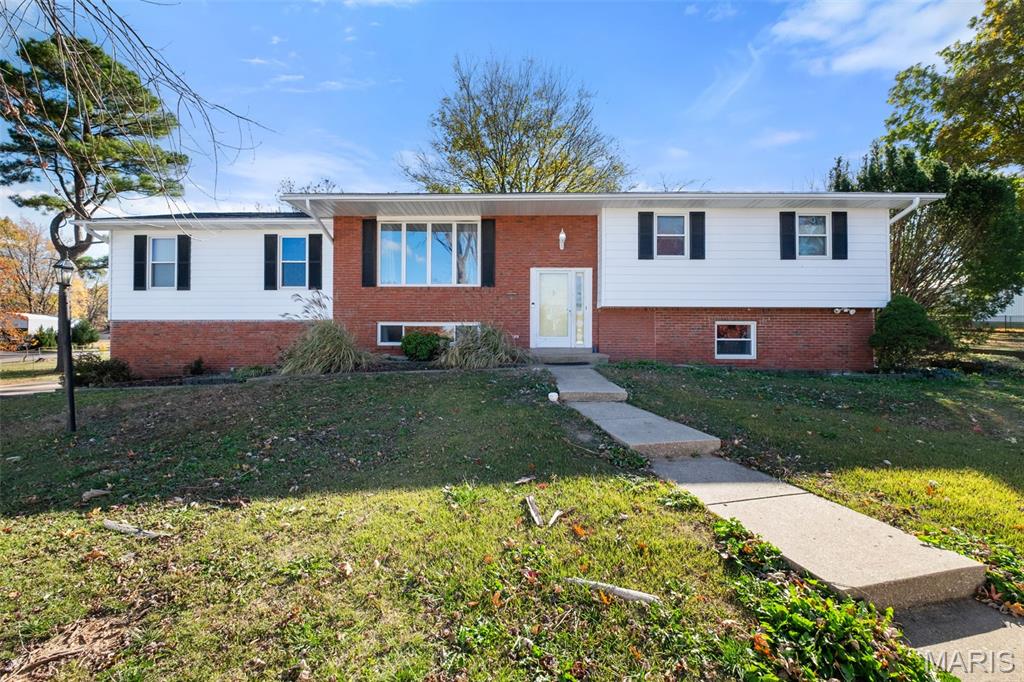 3644 Crestview Drive