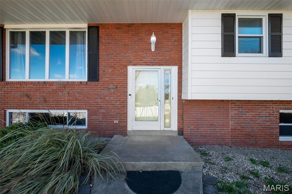 3644 Crestview Drive