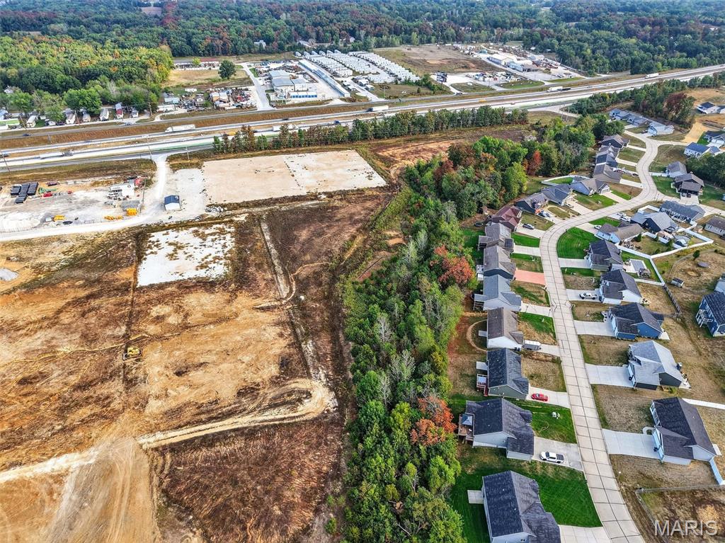 Lot 10 E Veterans Memorial Parkway