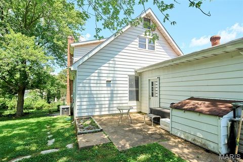 Tiny photo for 449 Wildwood Parkway, Ballwin, MO 63011 (MLS # 25067106)