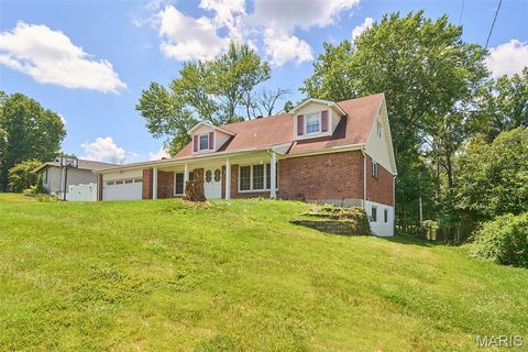 Tiny photo for 449 Wildwood Parkway, Ballwin, MO 63011 (MLS # 25067106)