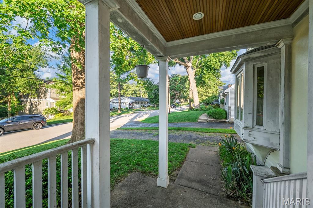135 Oak Tree Drive