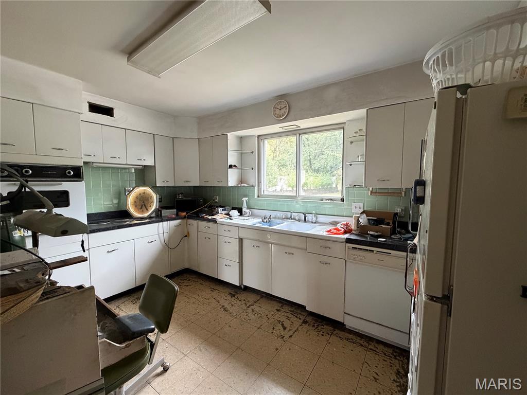 Sunset Valley - Residential