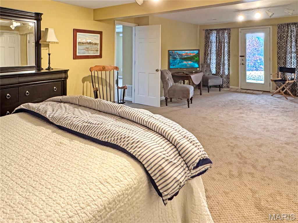 Forest Hills Estates - Residential