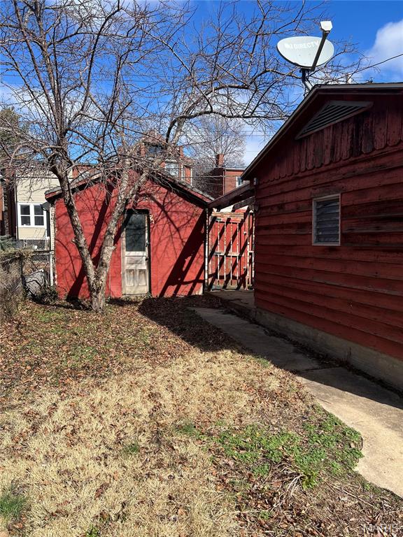 3835 Hartford Street