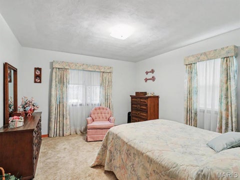 Tiny photo for 1015 Easy Street, Palmyra, MO 63461 (MLS # 26058466)
