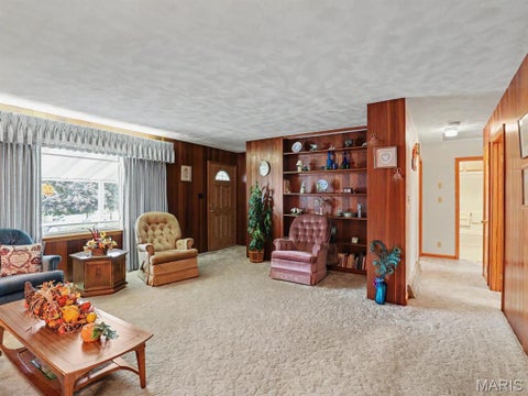 Tiny photo for 1015 Easy Street, Palmyra, MO 63461 (MLS # 26058466)