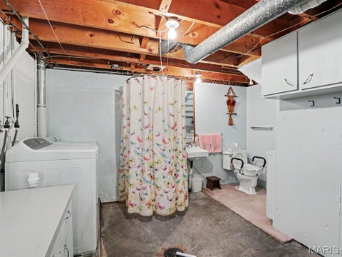 Tiny photo for 1015 Easy Street, Palmyra, MO 63461 (MLS # 26058466)