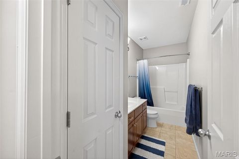 Tiny photo for 32 Carlton Lake Court, Wentzville, MO 63385 (MLS # 25077474)