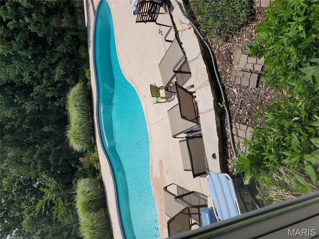 16432 Farmers Mill Lane