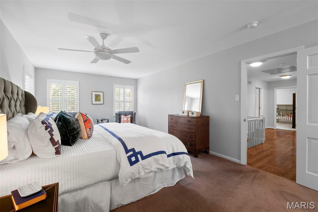 Creve Coeur, Missouri 63141, United States, 4 Bedrooms Bedrooms, ,4 BathroomsBathrooms,Residential,Pending,166414