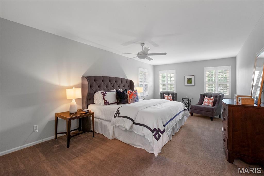 Creve Coeur, Missouri 63141, United States, 4 Bedrooms Bedrooms, ,4 BathroomsBathrooms,Residential,Pending,166414