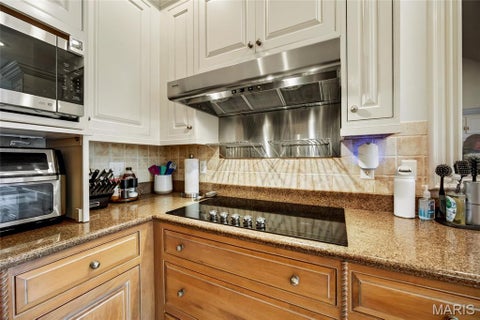 Tiny photo for 1518 Arbour Drive, Lebanon, MO 65536 (MLS # 26066473)
