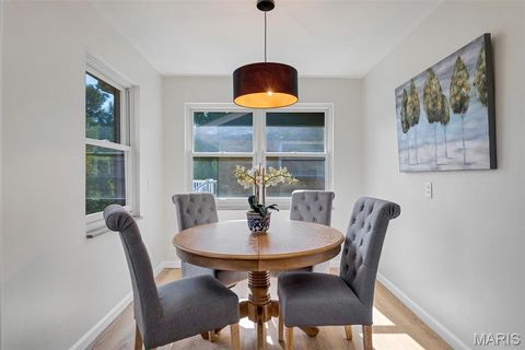 Tiny photo for 946 Abbeville Drive, St Louis, MO 63130 (MLS # 25070286)