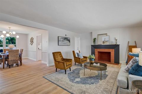 Tiny photo for 946 Abbeville Drive, St Louis, MO 63130 (MLS # 25070286)