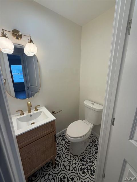 Tiny photo for 946 Abbeville Drive, St Louis, MO 63130 (MLS # 25070286)