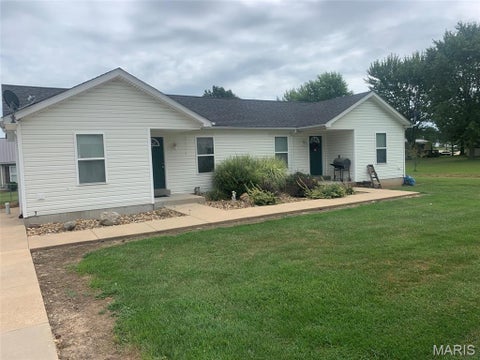 Tiny photo for 111 N 7th Street, Owensville, MO 65066 (MLS # 26068978)
