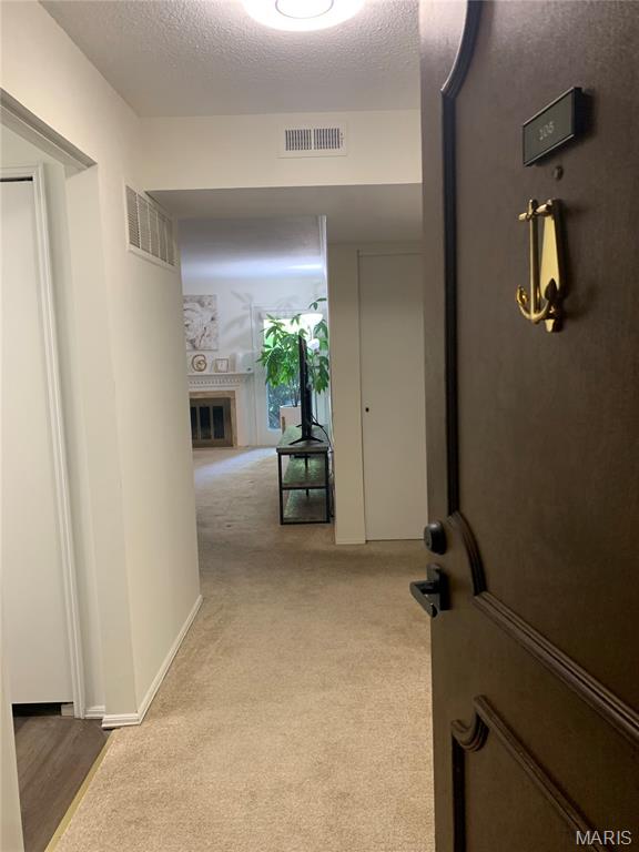 539 Coeur De Royale Drive 105