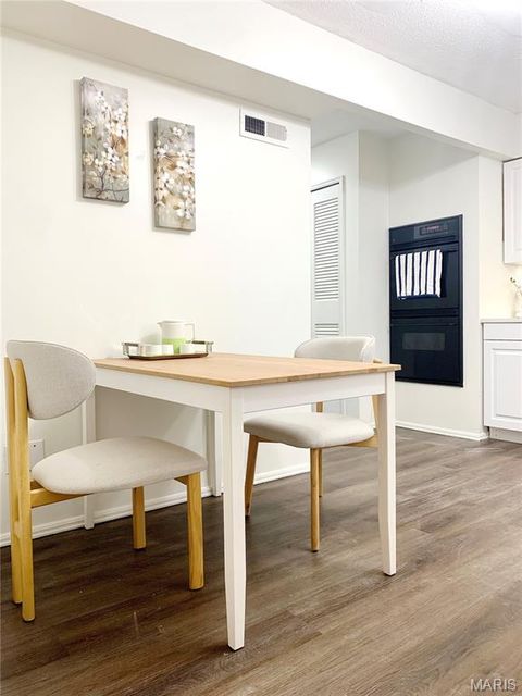 Tiny photo for 539 Coeur De Royale Drive #105, Creve Coeur, MO 63141 (MLS # 25070402)