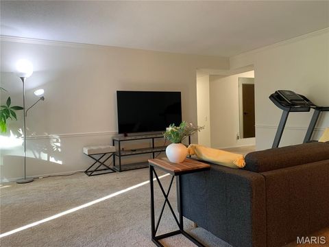 Tiny photo for 539 Coeur De Royale Drive #105, Creve Coeur, MO 63141 (MLS # 25070402)
