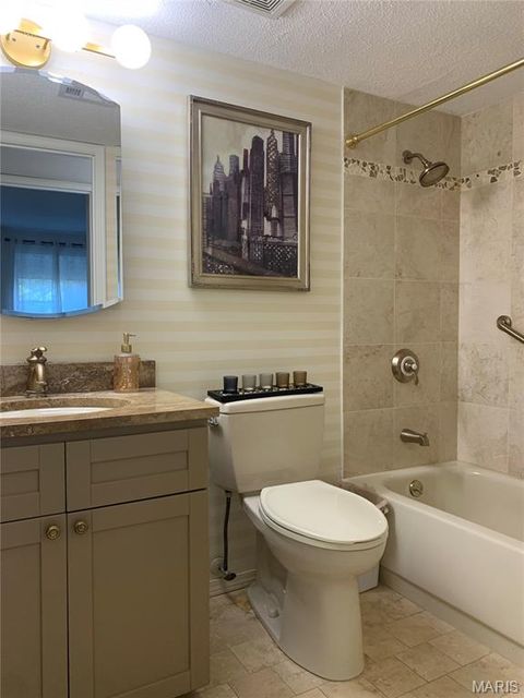 Tiny photo for 539 Coeur De Royale Drive #105, Creve Coeur, MO 63141 (MLS # 25070402)
