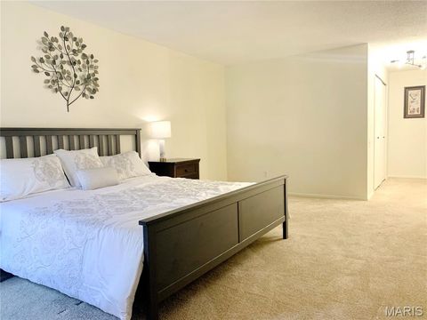 Tiny photo for 539 Coeur De Royale Drive #105, Creve Coeur, MO 63141 (MLS # 25070402)