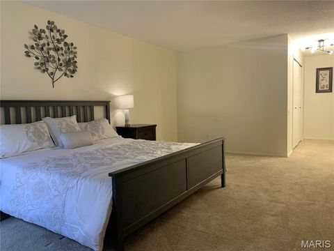 Tiny photo for 539 Coeur De Royale Drive #105, Creve Coeur, MO 63141 (MLS # 25070402)