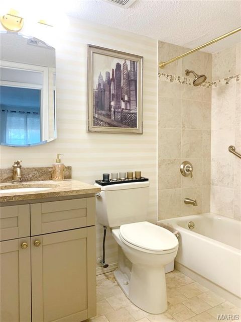 Tiny photo for 539 Coeur De Royale Drive #105, Creve Coeur, MO 63141 (MLS # 25070402)