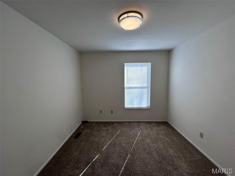 Tiny photo for 524 Elm Crossing Court, Ballwin, MO 63021 (MLS # 26011287)