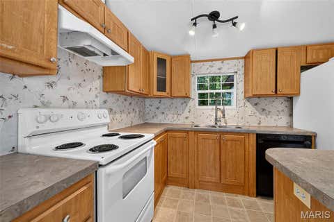 Tiny photo for 1203 Highway J, Troy, MO 63379 (MLS # 26046405)