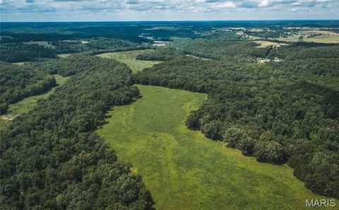 Tiny photo for 17197 Maries Road 318, Vienna, MO 65582 (MLS # 26037202)