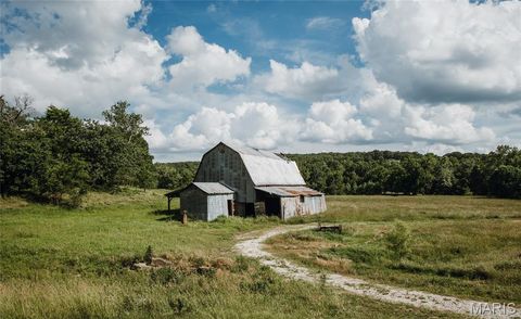Tiny photo for 17197 Maries Road 318, Vienna, MO 65582 (MLS # 26037202)